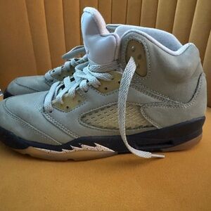 Air Jordan Retro Premium Take Flight Light Army Green Women’s sz 7.5